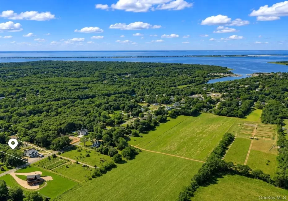 38 Bay Avenue, Southampton, NY, 5 Bedrooms Bedrooms, 13 Rooms Rooms,3 BathroomsBathrooms,Residential,For Rent,Bay,0,1029491 38 Bay Avenue, Southampton, NY, 5 Bedrooms Bedrooms, 13 Rooms Rooms,3 BathroomsBathrooms,Residential,For Rent,Bay,0,1029491