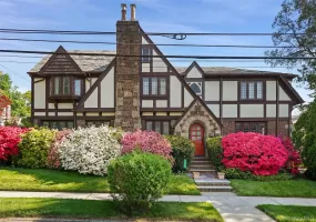 297 Devonia Avenue, Mount Vernon, NY, 5 Bedrooms Bedrooms, 9 Rooms Rooms,2 BathroomsBathrooms,Residential,For Rent,Devonia,0,1027807 297 Devonia Avenue, Mount Vernon, NY, 5 Bedrooms Bedrooms, 9 Rooms Rooms,2 BathroomsBathrooms,Residential,For Rent,Devonia,0,1027807