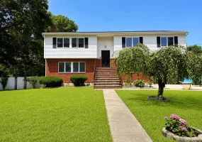 15 Islip Street, Brookhaven, NY, 5 Bedrooms Bedrooms, 9 Rooms Rooms,3 BathroomsBathrooms,Residential,For Rent,Islip,0,1028031 15 Islip Street, Brookhaven, NY, 5 Bedrooms Bedrooms, 9 Rooms Rooms,3 BathroomsBathrooms,Residential,For Rent,Islip,0,1028031
