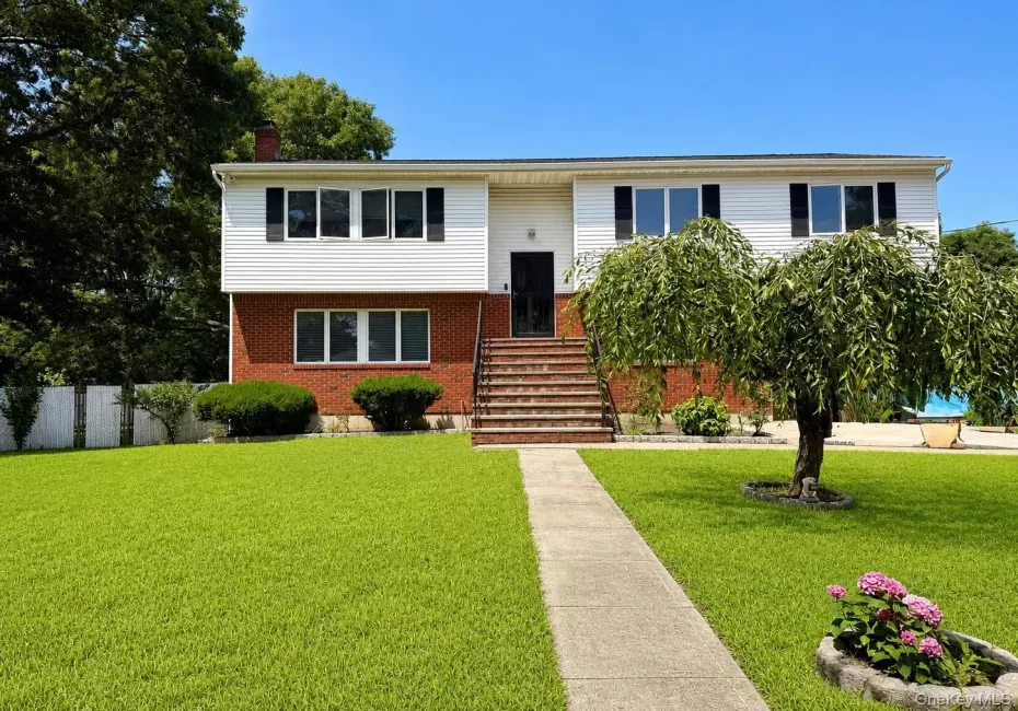 15 Islip Street, Brookhaven, NY, 5 Bedrooms Bedrooms, 9 Rooms Rooms,3 BathroomsBathrooms,Residential,For Rent,Islip,0,1028031 15 Islip Street, Brookhaven, NY, 5 Bedrooms Bedrooms, 9 Rooms Rooms,3 BathroomsBathrooms,Residential,For Rent,Islip,0,1028031