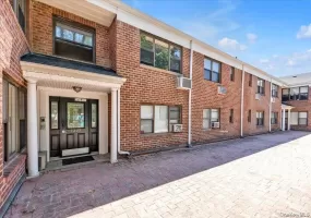 1205 E Broadway, Hempstead, NY, 2 Bedrooms Bedrooms, 5 Rooms Rooms,1 BathroomBathrooms,Residential,For Rent,E Broadway,0,896357 1205 E Broadway, Hempstead, NY, 2 Bedrooms Bedrooms, 5 Rooms Rooms,1 BathroomBathrooms,Residential,For Rent,E Broadway,0,896357