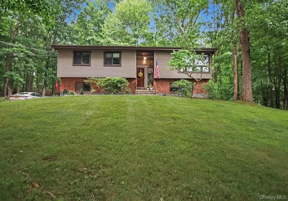 59 Cuddy Road, Carmel, NY, 4 Bedrooms Bedrooms, 8 Rooms Rooms,2 BathroomsBathrooms,Residential,For Rent,Cuddy,0,1027916 59 Cuddy Road, Carmel, NY, 4 Bedrooms Bedrooms, 8 Rooms Rooms,2 BathroomsBathrooms,Residential,For Rent,Cuddy,0,1027916