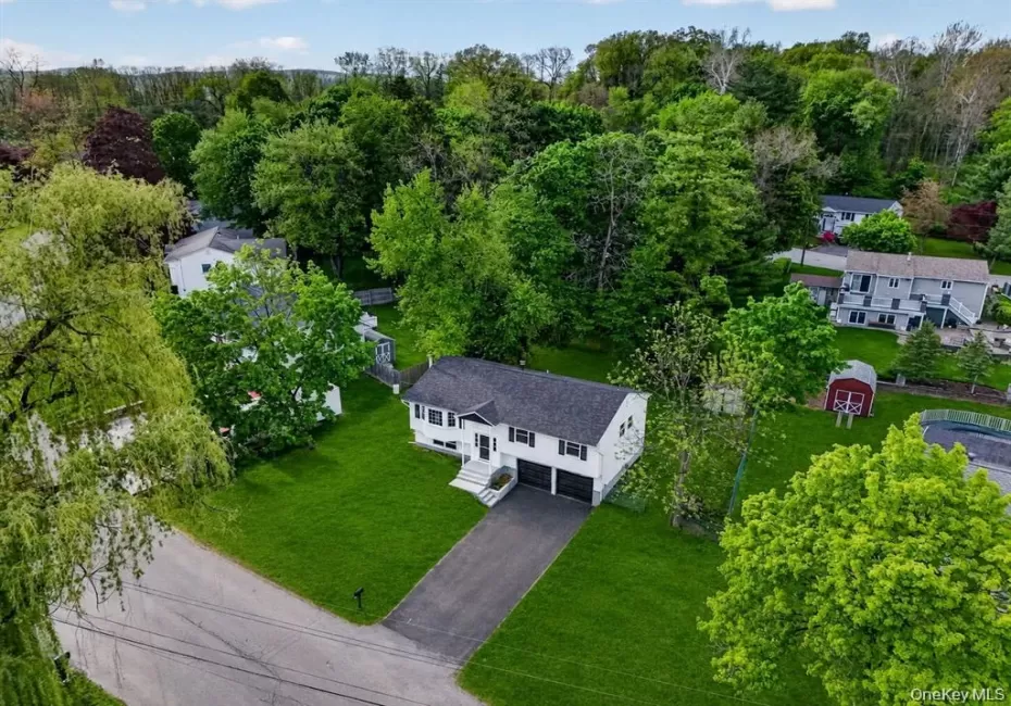 8 Mockingbird Lane, Poughkeepsie, NY, 3 Bedrooms Bedrooms, 10 Rooms Rooms,2 BathroomsBathrooms,Residential,For Rent,Mockingbird,0,1028089 8 Mockingbird Lane, Poughkeepsie, NY, 3 Bedrooms Bedrooms, 10 Rooms Rooms,2 BathroomsBathrooms,Residential,For Rent,Mockingbird,0,1028089