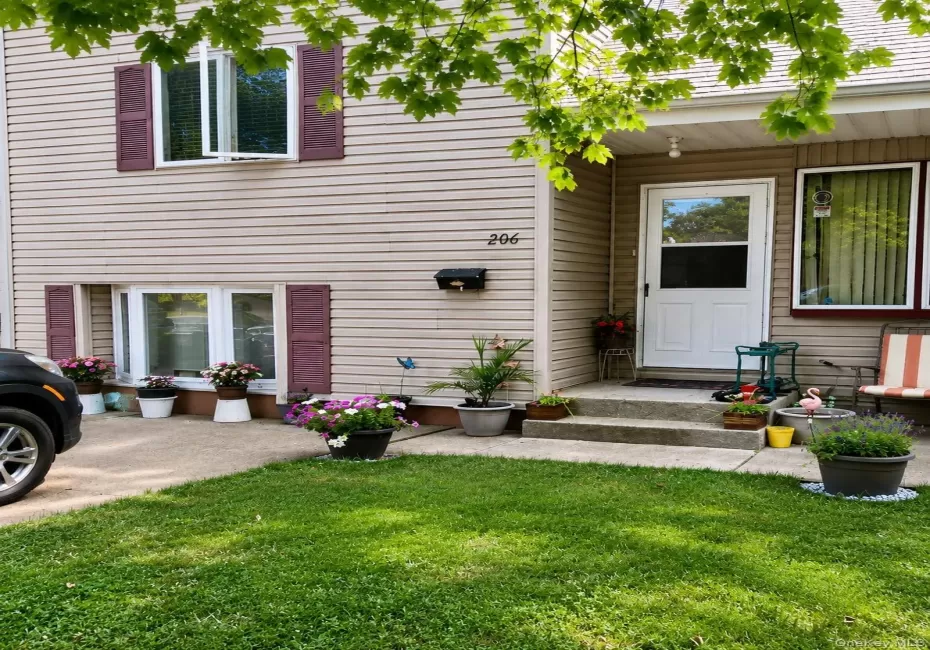 206 Bay Shore Road, Babylon, NY, 5 Bedrooms Bedrooms, 8 Rooms Rooms,2 BathroomsBathrooms,Residential,For Rent,Bay Shore,0,1028927 206 Bay Shore Road, Babylon, NY, 5 Bedrooms Bedrooms, 8 Rooms Rooms,2 BathroomsBathrooms,Residential,For Rent,Bay Shore,0,1028927
