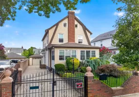 3569 161st Street, New York, NY, 5 Bedrooms Bedrooms, 12 Rooms Rooms,3 BathroomsBathrooms,Residential,For Rent,161st,0,1029357 3569 161st Street, New York, NY, 5 Bedrooms Bedrooms, 12 Rooms Rooms,3 BathroomsBathrooms,Residential,For Rent,161st,0,1029357