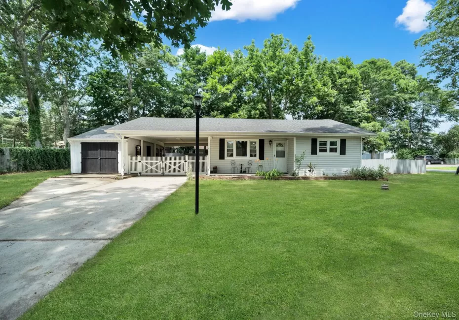 109 Pine Road, Brookhaven, NY, 3 Bedrooms Bedrooms, 6 Rooms Rooms,1 BathroomBathrooms,Residential,For Rent,Pine,0,1029735 109 Pine Road, Brookhaven, NY, 3 Bedrooms Bedrooms, 6 Rooms Rooms,1 BathroomBathrooms,Residential,For Rent,Pine,0,1029735