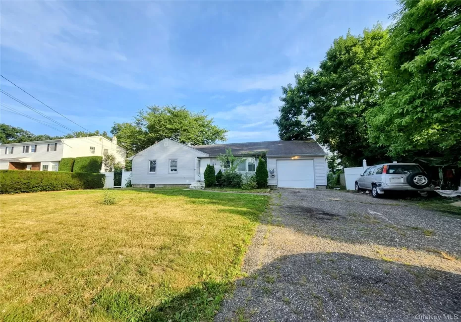 182 New York Avenue, Islip, NY, 4 Bedrooms Bedrooms, 4 Rooms Rooms,2 BathroomsBathrooms,Residential,For Rent,New York,0,1029207 182 New York Avenue, Islip, NY, 4 Bedrooms Bedrooms, 4 Rooms Rooms,2 BathroomsBathrooms,Residential,For Rent,New York,0,1029207