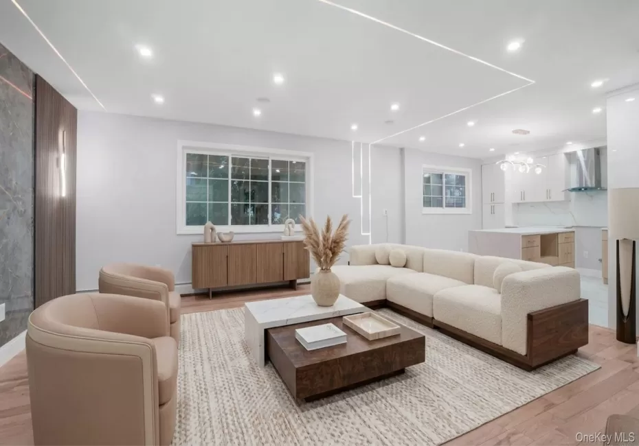 918 Throgs Neck Expwy, New York, NY, 3 Bedrooms Bedrooms, 6 Rooms Rooms,2 BathroomsBathrooms,Residential,For Rent,Throgs Neck Expwy,0,1029817 918 Throgs Neck Expwy, New York, NY, 3 Bedrooms Bedrooms, 6 Rooms Rooms,2 BathroomsBathrooms,Residential,For Rent,Throgs Neck Expwy,0,1029817