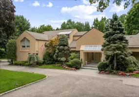 24 Emerson Road, Oyster Bay, NY, 6 Bedrooms Bedrooms, 18 Rooms Rooms,7 BathroomsBathrooms,Residential,For Rent,Emerson,0,1029380 24 Emerson Road, Oyster Bay, NY, 6 Bedrooms Bedrooms, 18 Rooms Rooms,7 BathroomsBathrooms,Residential,For Rent,Emerson,0,1029380