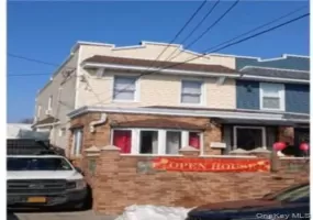 12729 103rd Road, New York, NY, 3 Bedrooms Bedrooms, 6 Rooms Rooms,1 BathroomBathrooms,Residential,For Rent,103rd,0,1030027 12729 103rd Road, New York, NY, 3 Bedrooms Bedrooms, 6 Rooms Rooms,1 BathroomBathrooms,Residential,For Rent,103rd,0,1030027
