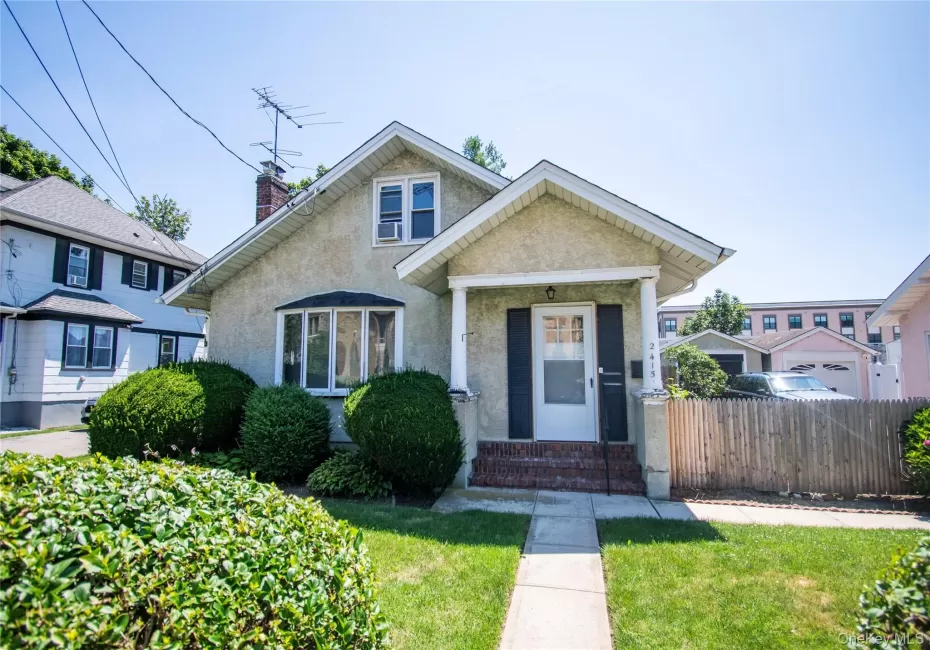 2415 Gale Avenue, Hempstead, NY, 4 Bedrooms Bedrooms, 9 Rooms Rooms,1 BathroomBathrooms,Residential,For Rent,Gale,0,1026423 2415 Gale Avenue, Hempstead, NY, 4 Bedrooms Bedrooms, 9 Rooms Rooms,1 BathroomBathrooms,Residential,For Rent,Gale,0,1026423