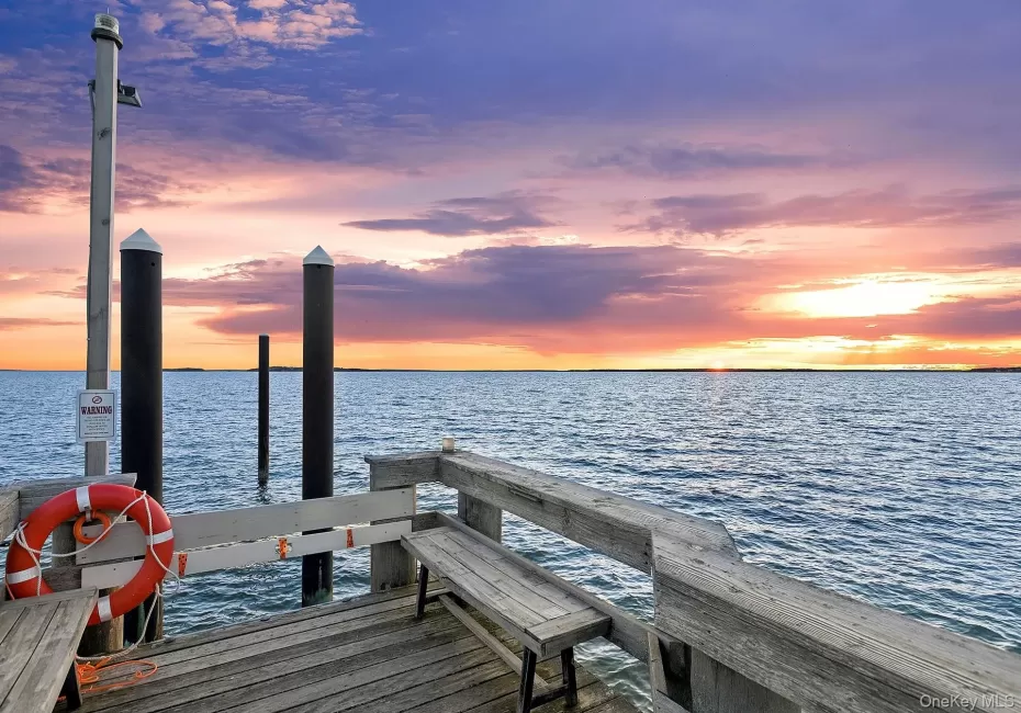 1 Fox Crossing, Southampton, NY, 5 Bedrooms Bedrooms, 10 Rooms Rooms,5 BathroomsBathrooms,Residential Lease,For Rent,Fox,0,1029848 1 Fox Crossing, Southampton, NY, 5 Bedrooms Bedrooms, 10 Rooms Rooms,5 BathroomsBathrooms,Residential Lease,For Rent,Fox,0,1029848