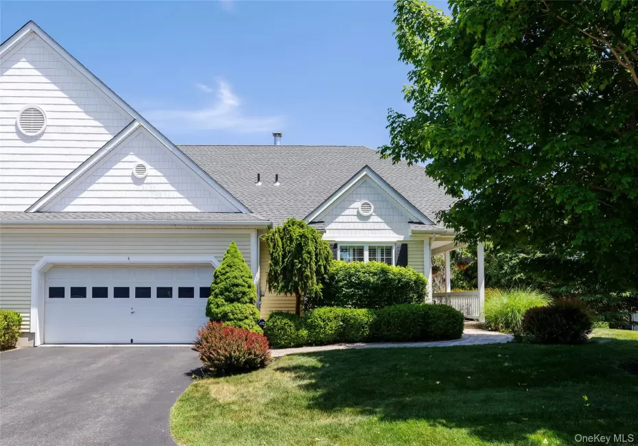 5 Equestrian Way, Beekman, NY, 4 Bedrooms Bedrooms, 14 Rooms Rooms,4 BathroomsBathrooms,Residential,For Rent,Equestrian,0,1029646 5 Equestrian Way, Beekman, NY, 4 Bedrooms Bedrooms, 14 Rooms Rooms,4 BathroomsBathrooms,Residential,For Rent,Equestrian,0,1029646