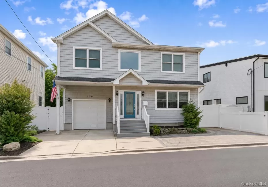 109 Kopf Road, Hempstead, NY, 4 Bedrooms Bedrooms, 7 Rooms Rooms,2 BathroomsBathrooms,Residential,For Rent,Kopf,0,1029840 109 Kopf Road, Hempstead, NY, 4 Bedrooms Bedrooms, 7 Rooms Rooms,2 BathroomsBathrooms,Residential,For Rent,Kopf,0,1029840