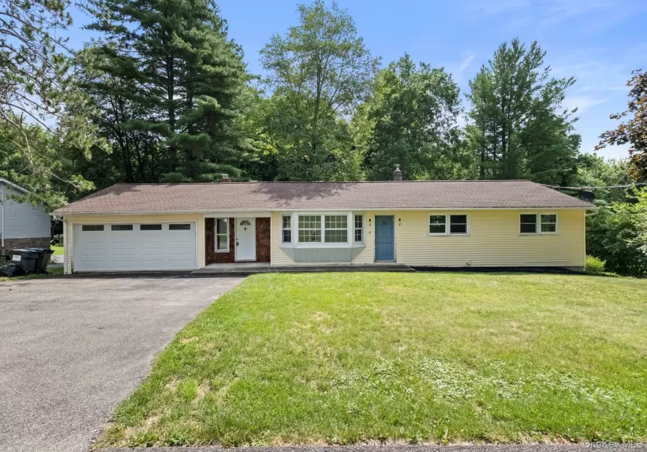 23 Oakland Avenue, Montgomery, NY, 3 Bedrooms Bedrooms, 7 Rooms Rooms,1 BathroomBathrooms,Residential,For Rent,Oakland,0,1030170 23 Oakland Avenue, Montgomery, NY, 3 Bedrooms Bedrooms, 7 Rooms Rooms,1 BathroomBathrooms,Residential,For Rent,Oakland,0,1030170