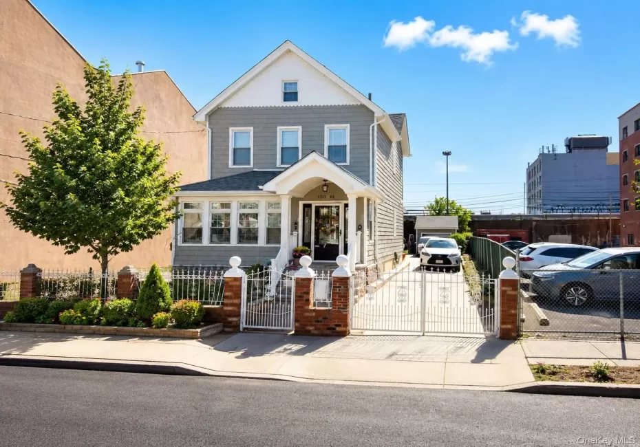 170-16 93rd Avenue, New York, NY, 2 Bedrooms Bedrooms, 4 Rooms Rooms,1 BathroomBathrooms,Residential Lease,For Rent,93rd,0,1030171 170-16 93rd Avenue, New York, NY, 2 Bedrooms Bedrooms, 4 Rooms Rooms,1 BathroomBathrooms,Residential Lease,For Rent,93rd,0,1030171