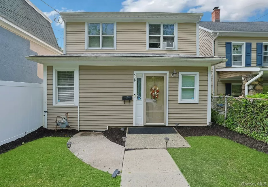 629 Belden Street, Peekskill, NY, 3 Bedrooms Bedrooms, 9 Rooms Rooms,3 BathroomsBathrooms,Residential,For Rent,Belden,0,1025401 629 Belden Street, Peekskill, NY, 3 Bedrooms Bedrooms, 9 Rooms Rooms,3 BathroomsBathrooms,Residential,For Rent,Belden,0,1025401