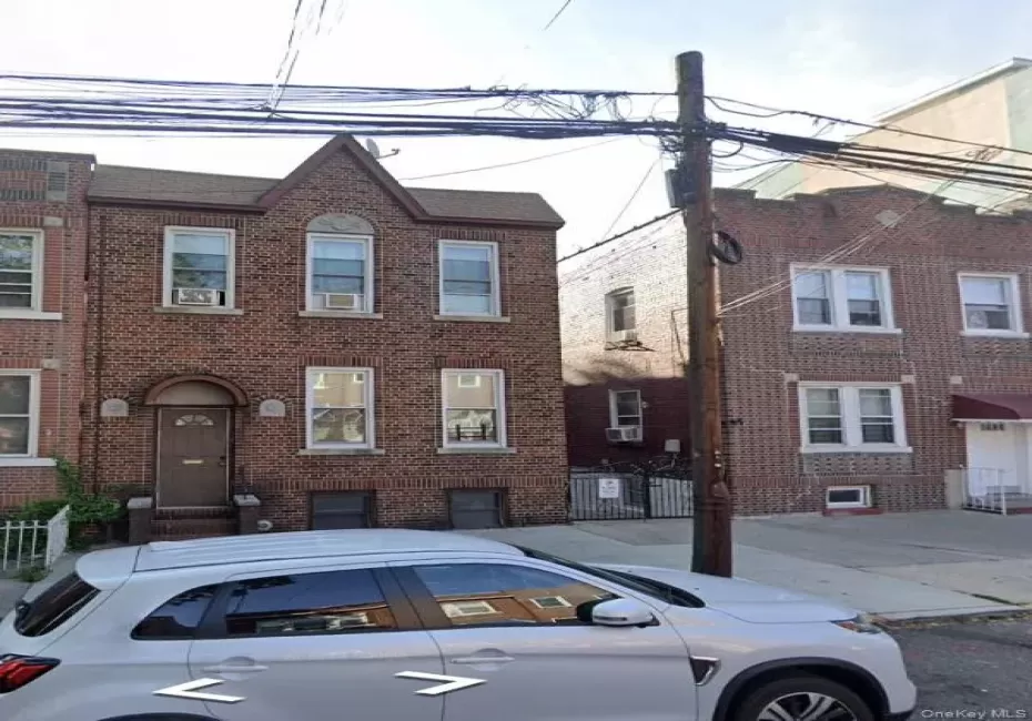 1826 Edison Avenue, New York, NY, 3 Bedrooms Bedrooms, 4 Rooms Rooms,1 BathroomBathrooms,Residential Lease,For Rent,Edison,0,1030060 1826 Edison Avenue, New York, NY, 3 Bedrooms Bedrooms, 4 Rooms Rooms,1 BathroomBathrooms,Residential Lease,For Rent,Edison,0,1030060