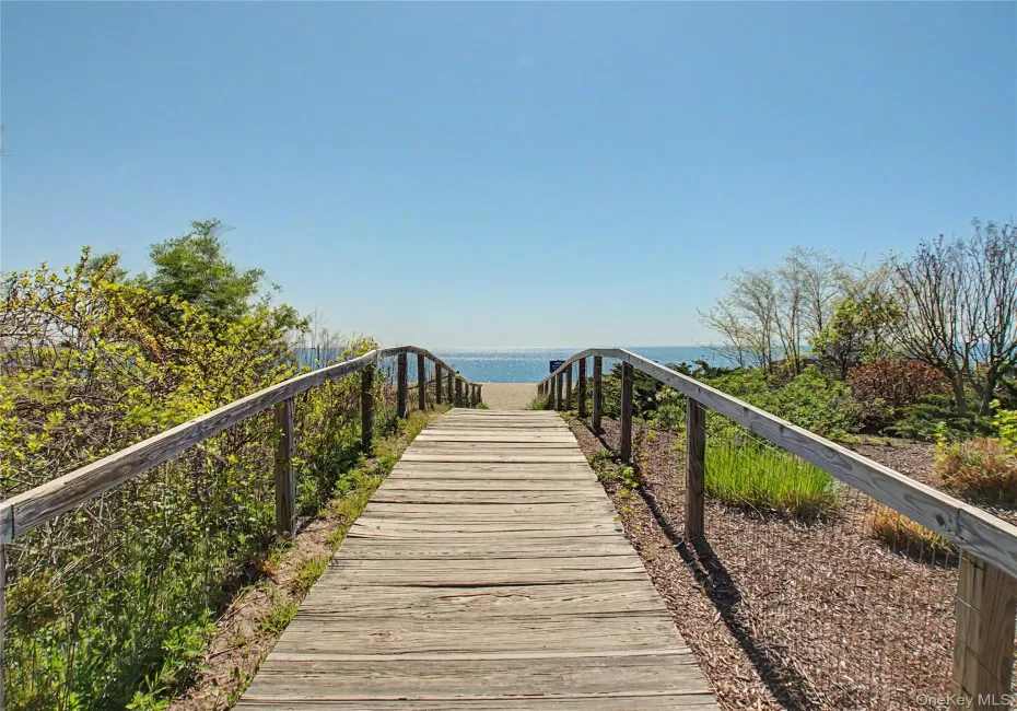 173 Puritan Road, Fairfield, CT, 3 Bedrooms Bedrooms, 6 Rooms Rooms,1 BathroomBathrooms,Residential,For Rent,Puritan,0,1023761 173 Puritan Road, Fairfield, CT, 3 Bedrooms Bedrooms, 6 Rooms Rooms,1 BathroomBathrooms,Residential,For Rent,Puritan,0,1023761