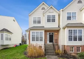 52 Schenck Avenue, Beacon, NY, 3 Bedrooms Bedrooms, 8 Rooms Rooms,1 BathroomBathrooms,Residential Lease,For Rent,Schenck,0,1030054 52 Schenck Avenue, Beacon, NY, 3 Bedrooms Bedrooms, 8 Rooms Rooms,1 BathroomBathrooms,Residential Lease,For Rent,Schenck,0,1030054