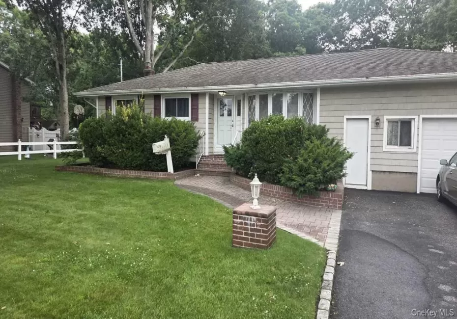1080 Ocean Avenue, Islip, NY, 4 Bedrooms Bedrooms, 8 Rooms Rooms,2 BathroomsBathrooms,Residential,For Rent,Ocean,0,1030049 1080 Ocean Avenue, Islip, NY, 4 Bedrooms Bedrooms, 8 Rooms Rooms,2 BathroomsBathrooms,Residential,For Rent,Ocean,0,1030049