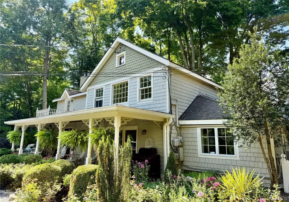 718 River Road, Montgomery, NY, 2 Bedrooms Bedrooms, 6 Rooms Rooms,2 BathroomsBathrooms,Residential Lease,For Rent,River,0,1030087 718 River Road, Montgomery, NY, 2 Bedrooms Bedrooms, 6 Rooms Rooms,2 BathroomsBathrooms,Residential Lease,For Rent,River,0,1030087