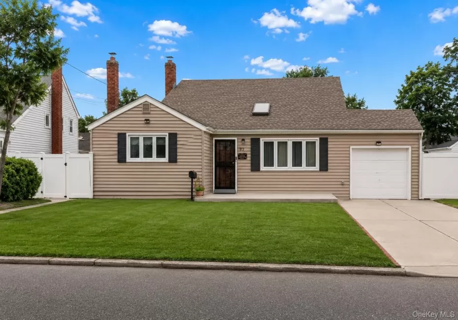 92 21st Street, Babylon, NY, 4 Bedrooms Bedrooms, 5 Rooms Rooms,1 BathroomBathrooms,Residential,For Rent,21st,0,1030214 92 21st Street, Babylon, NY, 4 Bedrooms Bedrooms, 5 Rooms Rooms,1 BathroomBathrooms,Residential,For Rent,21st,0,1030214