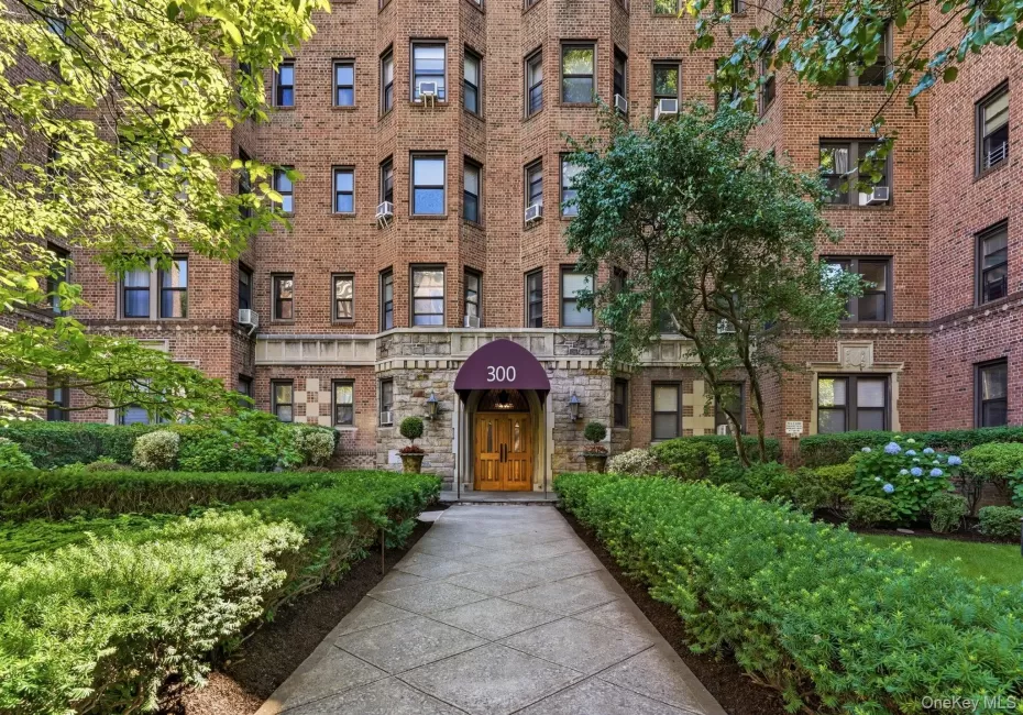300 Main Street, White Plains, NY, 1 Bedroom Bedrooms, 3 Rooms Rooms,1 BathroomBathrooms,Residential Lease,For Rent,Main,0,1030083 300 Main Street, White Plains, NY, 1 Bedroom Bedrooms, 3 Rooms Rooms,1 BathroomBathrooms,Residential Lease,For Rent,Main,0,1030083