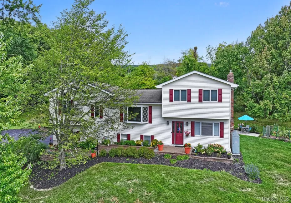190 Ridge Road, Woodbury, NY, 5 Bedrooms Bedrooms, 9 Rooms Rooms,3 BathroomsBathrooms,Residential,For Rent,Ridge,0,1029095 190 Ridge Road, Woodbury, NY, 5 Bedrooms Bedrooms, 9 Rooms Rooms,3 BathroomsBathrooms,Residential,For Rent,Ridge,0,1029095