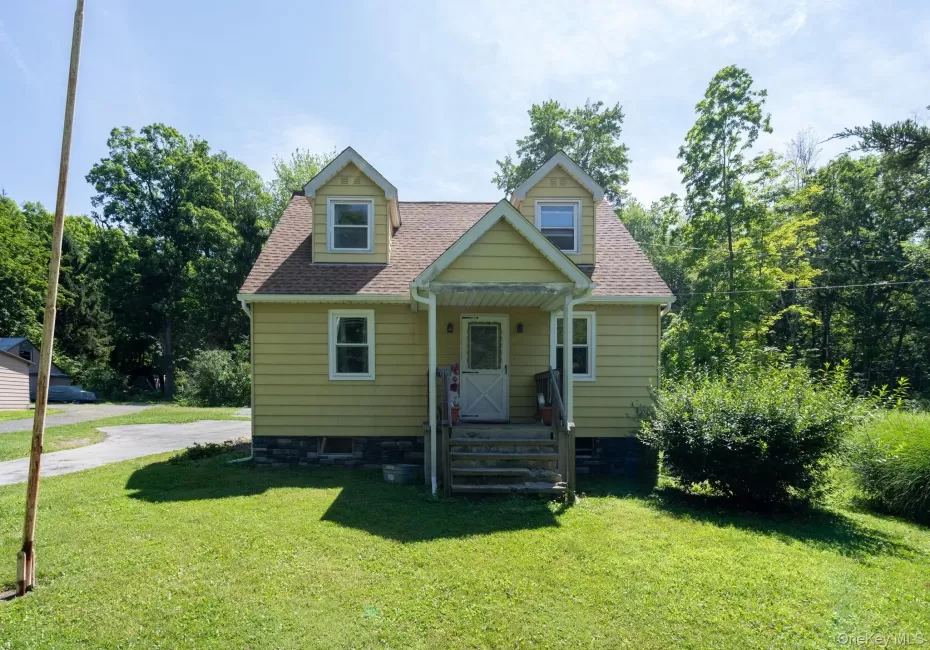 336 Route 32, Newburgh (town), NY, 4 Bedrooms Bedrooms, 7 Rooms Rooms,1 BathroomBathrooms,Residential,For Rent,Route 32,0,1025602 336 Route 32, Newburgh (town), NY, 4 Bedrooms Bedrooms, 7 Rooms Rooms,1 BathroomBathrooms,Residential,For Rent,Route 32,0,1025602