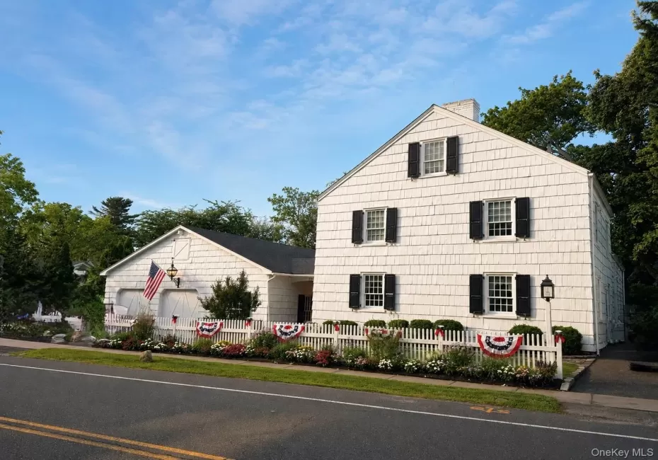 211 Berry Hill Road, Oyster Bay, NY, 5 Bedrooms Bedrooms, 10 Rooms Rooms,2 BathroomsBathrooms,Residential,For Rent,Berry Hill,0,1028701 211 Berry Hill Road, Oyster Bay, NY, 5 Bedrooms Bedrooms, 10 Rooms Rooms,2 BathroomsBathrooms,Residential,For Rent,Berry Hill,0,1028701