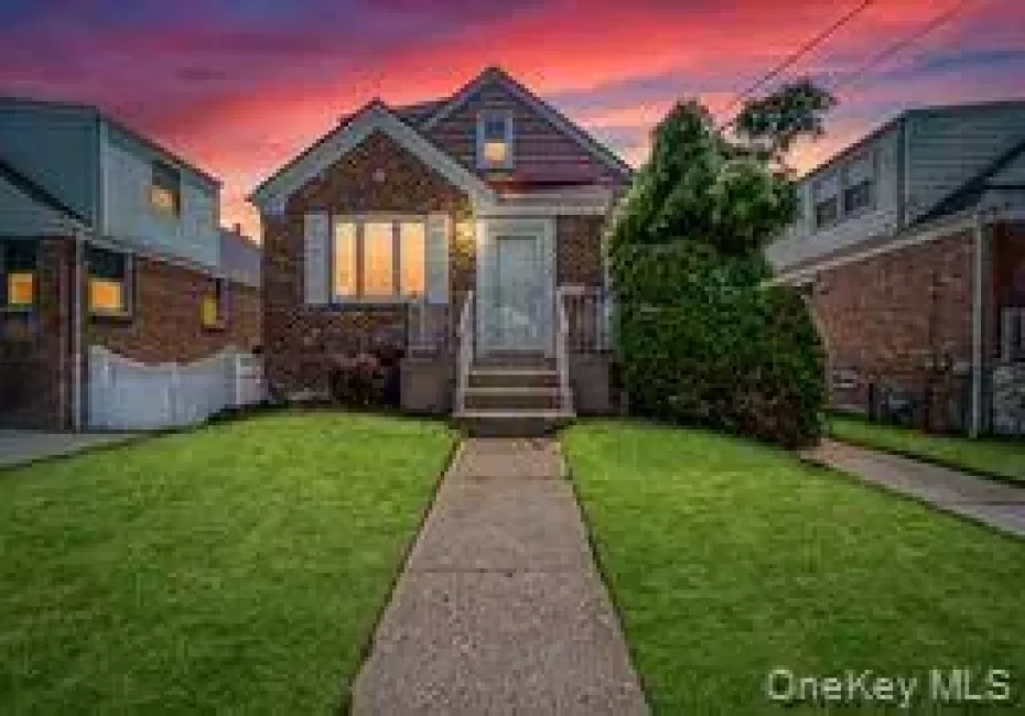 248 Kensington Road, Hempstead, NY, 3 Bedrooms Bedrooms, 6 Rooms Rooms,3 BathroomsBathrooms,Residential,For Rent,Kensington,0,1025448 248 Kensington Road, Hempstead, NY, 3 Bedrooms Bedrooms, 6 Rooms Rooms,3 BathroomsBathrooms,Residential,For Rent,Kensington,0,1025448