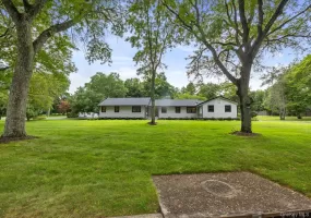 19 MICHAELS Lane, Oyster Bay, NY, 4 Bedrooms Bedrooms, 10 Rooms Rooms,3 BathroomsBathrooms,Residential,For Rent,MICHAELS,0,906140 19 MICHAELS Lane, Oyster Bay, NY, 4 Bedrooms Bedrooms, 10 Rooms Rooms,3 BathroomsBathrooms,Residential,For Rent,MICHAELS,0,906140