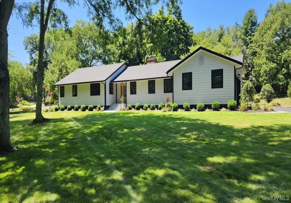 19 MICHAELS Lane, Oyster Bay, NY, 4 Bedrooms Bedrooms, 10 Rooms Rooms,3 BathroomsBathrooms,Residential,For Rent,MICHAELS,0,906140 19 MICHAELS Lane, Oyster Bay, NY, 4 Bedrooms Bedrooms, 10 Rooms Rooms,3 BathroomsBathrooms,Residential,For Rent,MICHAELS,0,906140