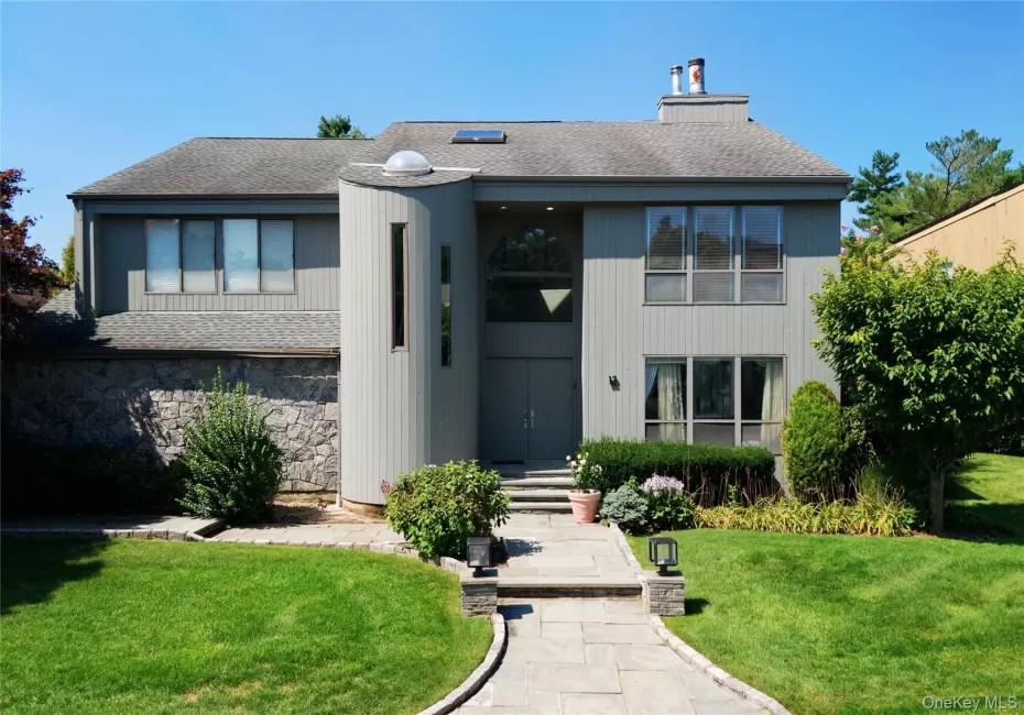 12 Princeton Drive, Oyster Bay, NY, 5 Bedrooms Bedrooms, 9 Rooms Rooms,3 BathroomsBathrooms,Residential,For Rent,Princeton,0,1029940 12 Princeton Drive, Oyster Bay, NY, 5 Bedrooms Bedrooms, 9 Rooms Rooms,3 BathroomsBathrooms,Residential,For Rent,Princeton,0,1029940