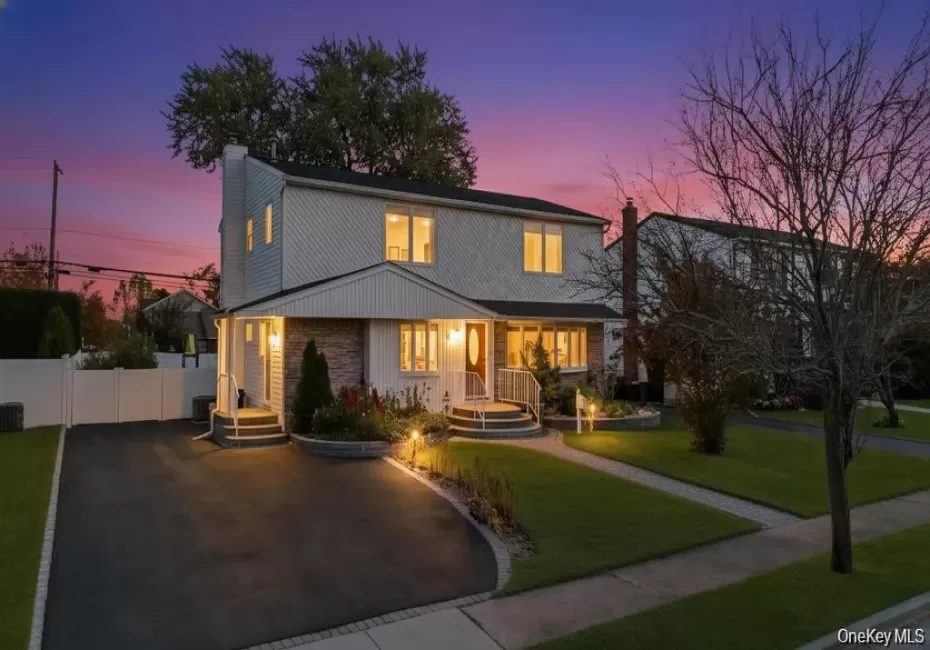 30 Andover Lane, Oyster Bay, NY, 4 Bedrooms Bedrooms, 10 Rooms Rooms,3 BathroomsBathrooms,Residential,For Rent,Andover,0,1029808 30 Andover Lane, Oyster Bay, NY, 4 Bedrooms Bedrooms, 10 Rooms Rooms,3 BathroomsBathrooms,Residential,For Rent,Andover,0,1029808