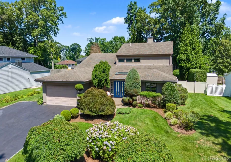 15 Pimlico Drive, Smithtown, NY, 4 Bedrooms Bedrooms, 8 Rooms Rooms,2 BathroomsBathrooms,Residential,For Rent,Pimlico,0,1029173 15 Pimlico Drive, Smithtown, NY, 4 Bedrooms Bedrooms, 8 Rooms Rooms,2 BathroomsBathrooms,Residential,For Rent,Pimlico,0,1029173