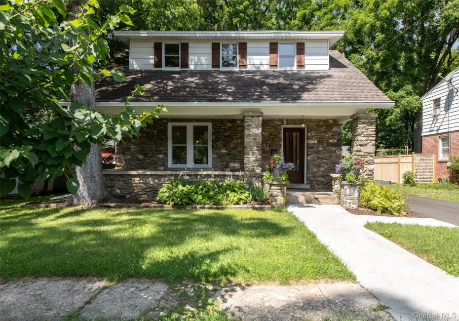46 Parsonage Street, Rhinebeck, NY, 3 Bedrooms Bedrooms, 8 Rooms Rooms,1 BathroomBathrooms,Residential,For Rent,Parsonage,0,1030333 46 Parsonage Street, Rhinebeck, NY, 3 Bedrooms Bedrooms, 8 Rooms Rooms,1 BathroomBathrooms,Residential,For Rent,Parsonage,0,1030333