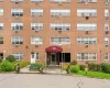Welcome to 615 Palmer House located in a gated community in Yonkers, NY! Welcome to 615 Palmer House located in a gated community in Yonkers, NY!