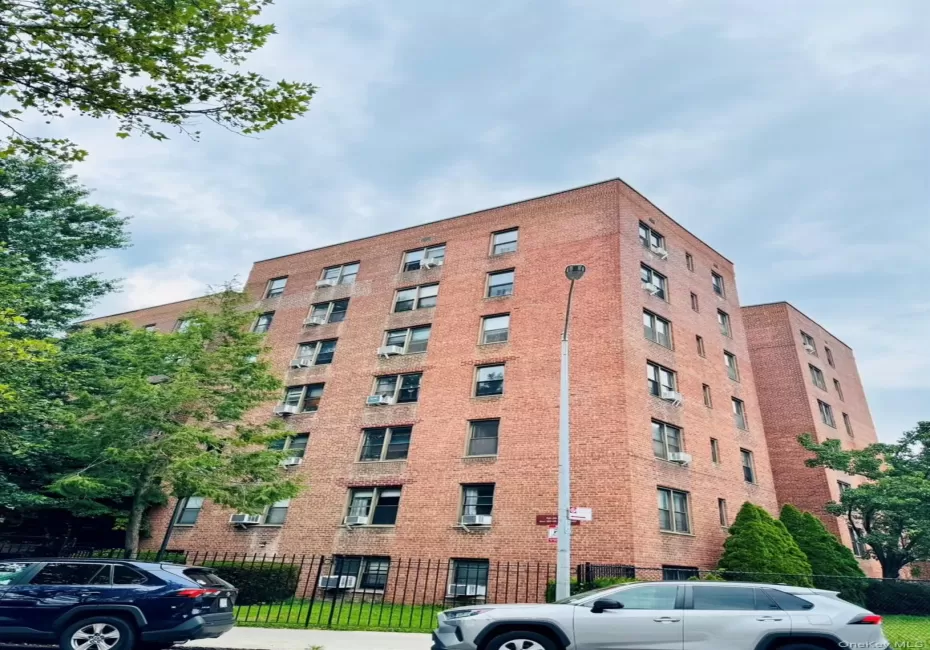 150-29 72nd, New York, NY, 2 Rooms Rooms,1 BathroomBathrooms,Residential,For Rent,72nd,0,1030536 150-29 72nd, New York, NY, 2 Rooms Rooms,1 BathroomBathrooms,Residential,For Rent,72nd,0,1030536