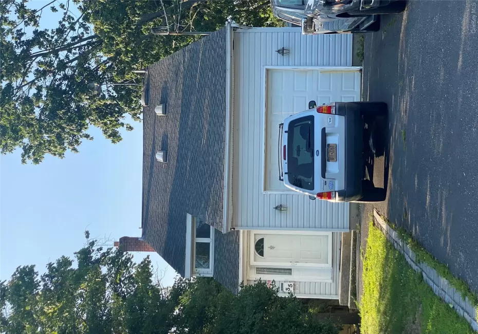 35 6th, Brookhaven, NY, 3 Bedrooms Bedrooms, 7 Rooms Rooms,1 BathroomBathrooms,Residential,For Rent,6th,0,1030555 35 6th, Brookhaven, NY, 3 Bedrooms Bedrooms, 7 Rooms Rooms,1 BathroomBathrooms,Residential,For Rent,6th,0,1030555