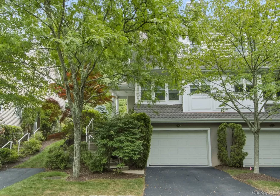 34 Briarbrook Drive, Ossining, NY, 2 Bedrooms Bedrooms, 8 Rooms Rooms,2 BathroomsBathrooms,Residential,For Rent,Briarbrook,0,1030619 34 Briarbrook Drive, Ossining, NY, 2 Bedrooms Bedrooms, 8 Rooms Rooms,2 BathroomsBathrooms,Residential,For Rent,Briarbrook,0,1030619