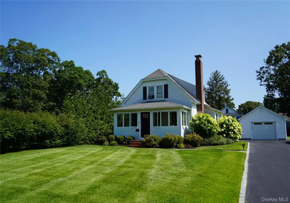 24 Pegs Lane, Riverhead, NY, 3 Bedrooms Bedrooms, 6 Rooms Rooms,2 BathroomsBathrooms,Residential,For Rent,Pegs,0,929313 24 Pegs Lane, Riverhead, NY, 3 Bedrooms Bedrooms, 6 Rooms Rooms,2 BathroomsBathrooms,Residential,For Rent,Pegs,0,929313