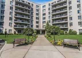 135 Post Avenue, North Hempstead, NY, 1 Bedroom Bedrooms, 3 Rooms Rooms,1 BathroomBathrooms,Residential,For Rent,Post,0,1025621 135 Post Avenue, North Hempstead, NY, 1 Bedroom Bedrooms, 3 Rooms Rooms,1 BathroomBathrooms,Residential,For Rent,Post,0,1025621