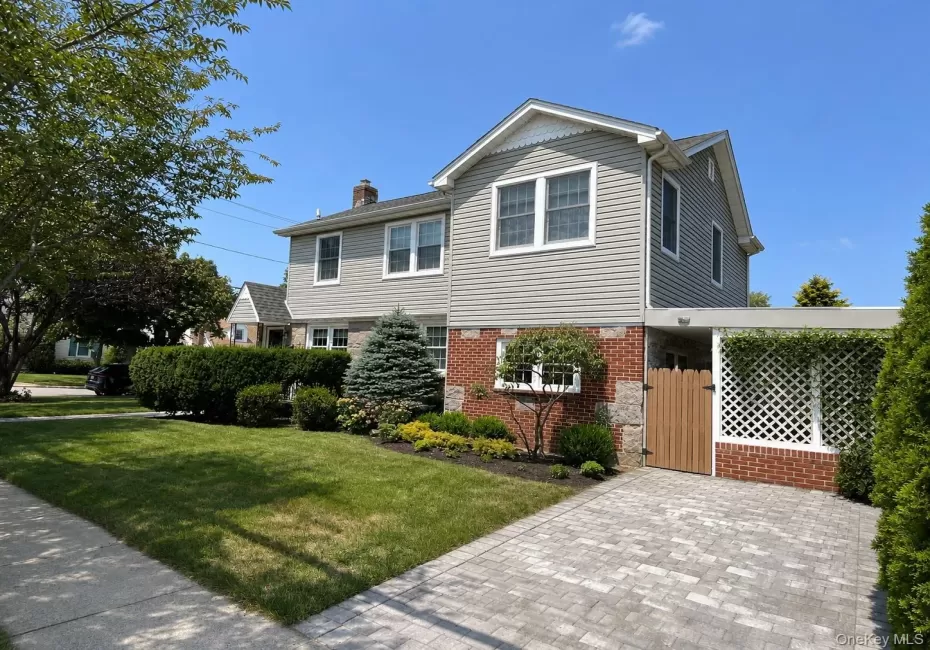 50 Eweler Avenue, Hempstead, NY, 4 Bedrooms Bedrooms, 10 Rooms Rooms,3 BathroomsBathrooms,Residential,For Rent,Eweler,0,1030697 50 Eweler Avenue, Hempstead, NY, 4 Bedrooms Bedrooms, 10 Rooms Rooms,3 BathroomsBathrooms,Residential,For Rent,Eweler,0,1030697