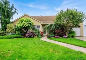 1497 Park Street, Hempstead, NY, 5 Bedrooms Bedrooms, 9 Rooms Rooms,3 BathroomsBathrooms,Residential,For Rent,Park,0,1030530 1497 Park Street, Hempstead, NY, 5 Bedrooms Bedrooms, 9 Rooms Rooms,3 BathroomsBathrooms,Residential,For Rent,Park,0,1030530