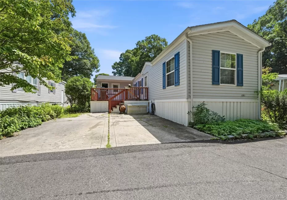 658-A11 Sound Avenue, Riverhead, NY, 2 Bedrooms Bedrooms, 5 Rooms Rooms,2 BathroomsBathrooms,Residential,For Rent,Sound,0,1027642 658-A11 Sound Avenue, Riverhead, NY, 2 Bedrooms Bedrooms, 5 Rooms Rooms,2 BathroomsBathrooms,Residential,For Rent,Sound,0,1027642