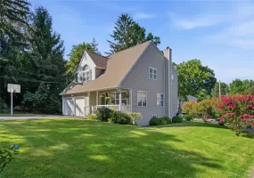 8 Crossman Road, Huntington, NY, 3 Bedrooms Bedrooms, 7 Rooms Rooms,3 BathroomsBathrooms,Residential,For Rent,Crossman,0,1029769 8 Crossman Road, Huntington, NY, 3 Bedrooms Bedrooms, 7 Rooms Rooms,3 BathroomsBathrooms,Residential,For Rent,Crossman,0,1029769