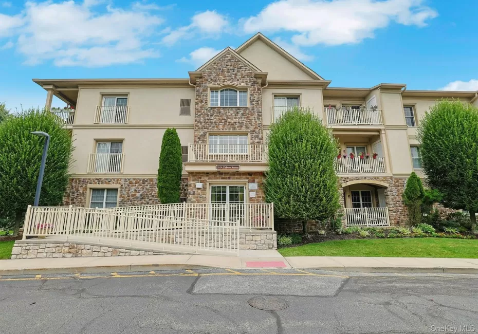 32 De Baun Avenue, Ramapo, NY, 2 Bedrooms Bedrooms, 6 Rooms Rooms,2 BathroomsBathrooms,Residential,For Rent,De Baun,0,1023984 32 De Baun Avenue, Ramapo, NY, 2 Bedrooms Bedrooms, 6 Rooms Rooms,2 BathroomsBathrooms,Residential,For Rent,De Baun,0,1023984