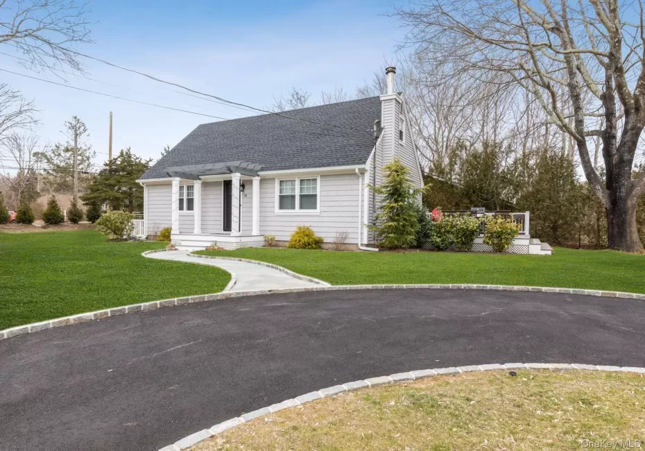 34 Norbury Road, Southampton, NY, 4 Bedrooms Bedrooms, 8 Rooms Rooms,2 BathroomsBathrooms,Residential Lease,For Rent,Norbury,0,1030888 34 Norbury Road, Southampton, NY, 4 Bedrooms Bedrooms, 8 Rooms Rooms,2 BathroomsBathrooms,Residential Lease,For Rent,Norbury,0,1030888